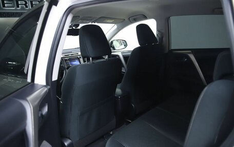 Toyota RAV4, 2015 год, 1 970 000 рублей, 15 фотография