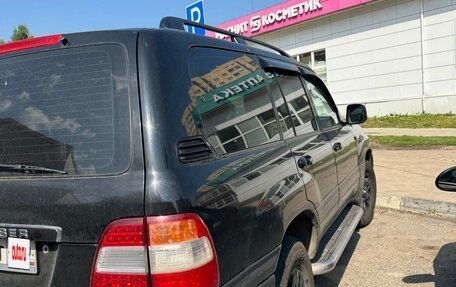 Toyota Land Cruiser 100 рестайлинг 2, 2005 год, 1 850 000 рублей, 6 фотография
