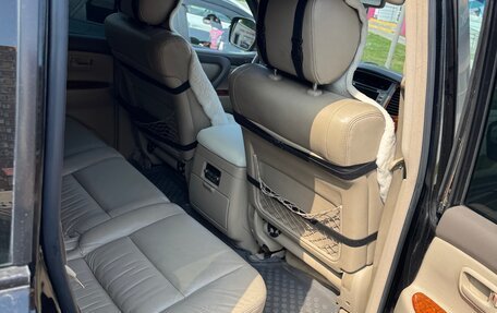 Toyota Land Cruiser 100 рестайлинг 2, 2005 год, 1 850 000 рублей, 9 фотография