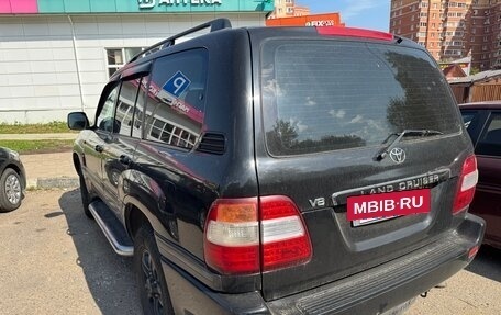 Toyota Land Cruiser 100 рестайлинг 2, 2005 год, 1 850 000 рублей, 4 фотография