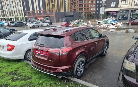 Toyota RAV4, 2016 год, 2 300 000 рублей, 9 фотография