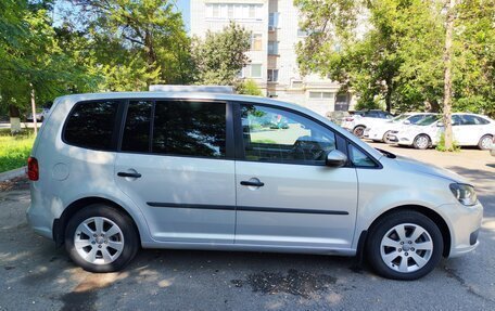Volkswagen Touran III, 2011 год, 1 100 000 рублей, 7 фотография