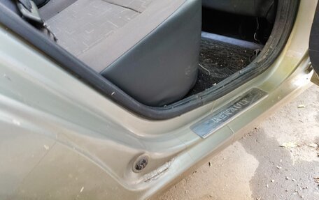Renault Logan I, 2011 год, 430 000 рублей, 10 фотография