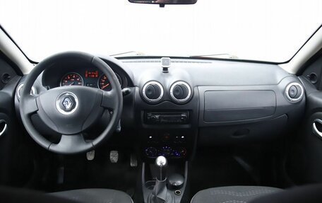Renault Sandero I, 2012 год, 480 000 рублей, 12 фотография