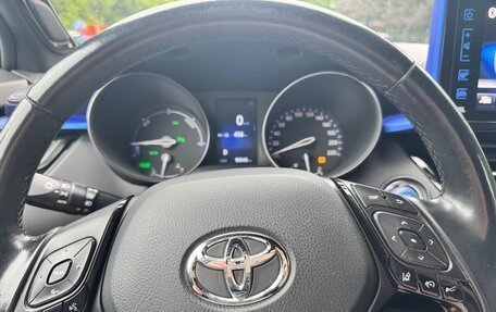Toyota C-HR I рестайлинг, 2018 год, 1 980 000 рублей, 6 фотография