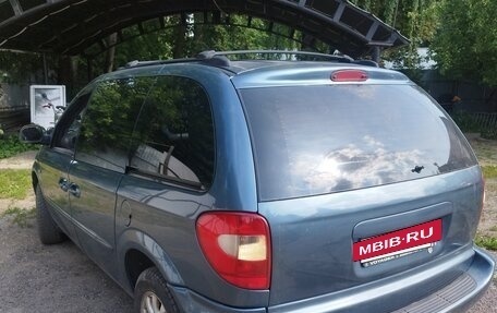 Chrysler Voyager IV, 2001 год, 440 777 рублей, 5 фотография