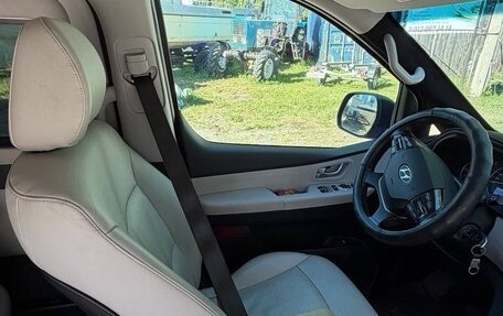 Hyundai Grand Starex Grand Starex I рестайлинг 2, 2019 год, 2 200 000 рублей, 7 фотография
