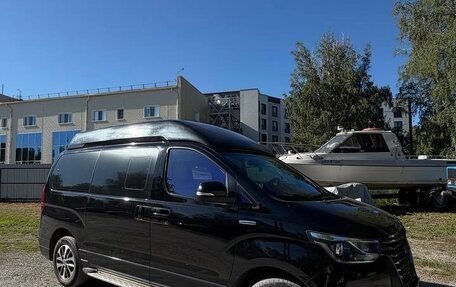 Hyundai Grand Starex Grand Starex I рестайлинг 2, 2019 год, 2 200 000 рублей, 4 фотография