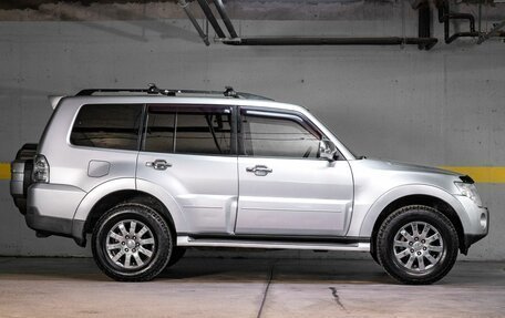 Mitsubishi Pajero IV, 2007 год, 1 390 000 рублей, 5 фотография