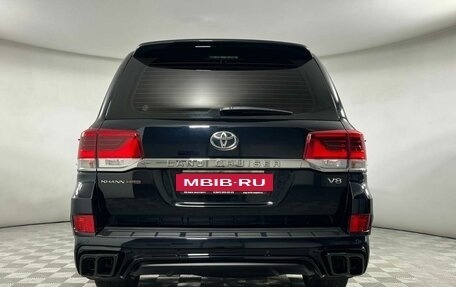 Toyota Land Cruiser 200, 2017 год, 6 948 500 рублей, 5 фотография