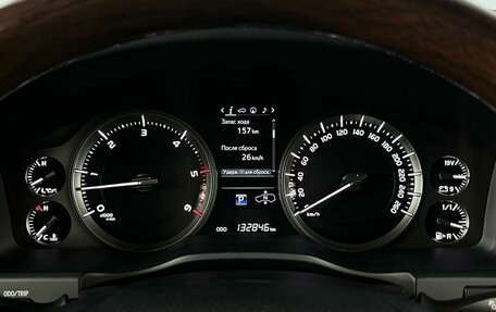 Toyota Land Cruiser 200, 2017 год, 6 948 500 рублей, 17 фотография