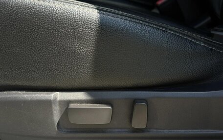 Mitsubishi Outlander III рестайлинг 3, 2014 год, 1 630 000 рублей, 10 фотография
