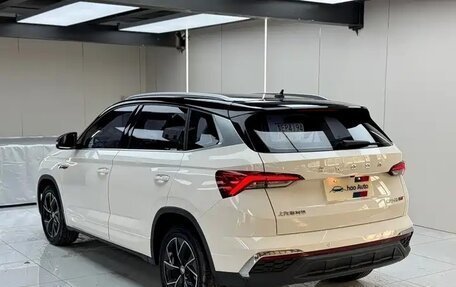 Skoda Kamiq I, 2022 год, 1 820 000 рублей, 4 фотография