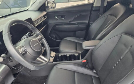 Hyundai Kona, 2023 год, 2 350 000 рублей, 5 фотография
