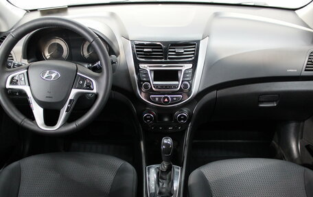 Hyundai Solaris II рестайлинг, 2014 год, 779 000 рублей, 9 фотография