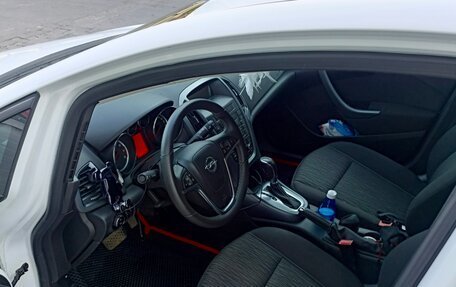 Opel Astra J, 2012 год, 720 000 рублей, 8 фотография