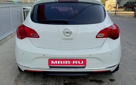 Opel Astra J, 2012 год, 720 000 рублей, 2 фотография
