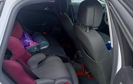 Opel Astra J, 2012 год, 720 000 рублей, 11 фотография