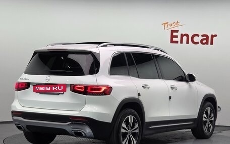 Mercedes-Benz GLB, 2023 год, 4 200 000 рублей, 3 фотография