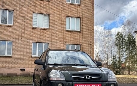 Hyundai Tucson III, 2008 год, 700 000 рублей, 4 фотография