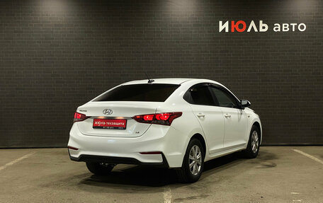 Hyundai Solaris II рестайлинг, 2018 год, 1 150 000 рублей, 5 фотография