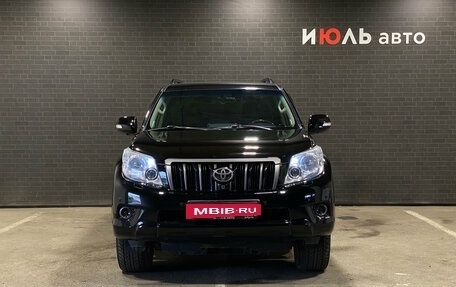 Toyota Land Cruiser Prado 150 рестайлинг 2, 2010 год, 2 700 000 рублей, 2 фотография