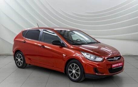 Hyundai Solaris II рестайлинг, 2012 год, 898 000 рублей, 1 фотография