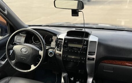 Toyota Land Cruiser Prado 120 рестайлинг, 2005 год, 1 999 777 рублей, 5 фотография