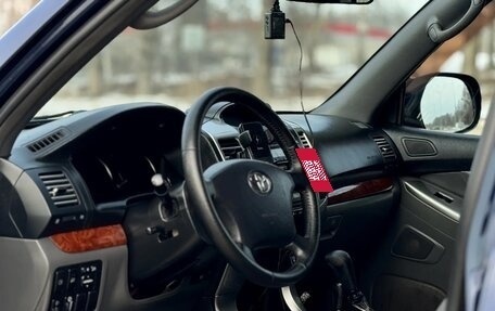 Toyota Land Cruiser Prado 120 рестайлинг, 2005 год, 1 999 777 рублей, 10 фотография