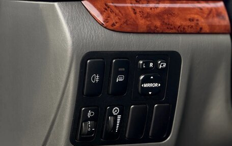 Toyota Land Cruiser Prado 120 рестайлинг, 2005 год, 1 999 777 рублей, 16 фотография