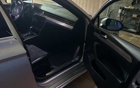 Volkswagen Passat B8 рестайлинг, 2017 год, 2 100 000 рублей, 6 фотография