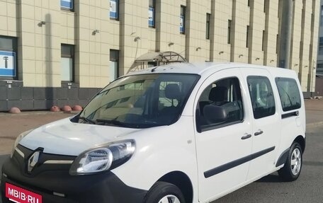 Renault Kangoo II рестайлинг, 2018 год, 1 630 000 рублей, 8 фотография