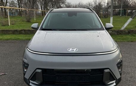 Hyundai Kona, 2023 год, 2 250 000 рублей, 2 фотография