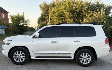 Toyota Land Cruiser 200, 2018 год, 6 750 000 рублей, 21 фотография