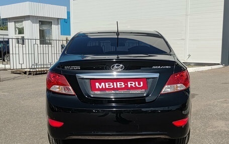 Hyundai Solaris II рестайлинг, 2013 год, 815 000 рублей, 7 фотография