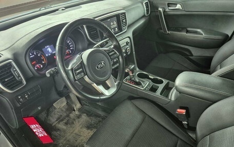KIA Sportage IV рестайлинг, 2019 год, 2 149 000 рублей, 7 фотография
