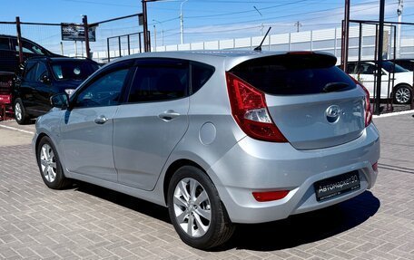 Hyundai Solaris II рестайлинг, 2011 год, 899 990 рублей, 4 фотография