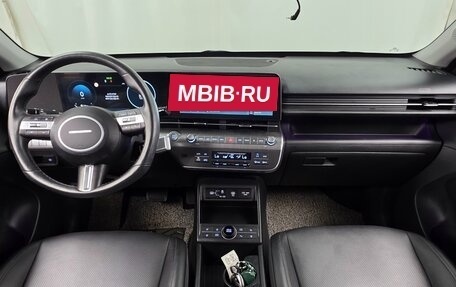 Hyundai Kona, 2023 год, 1 820 000 рублей, 7 фотография