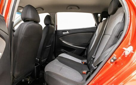 Hyundai Solaris II рестайлинг, 2012 год, 898 000 рублей, 34 фотография