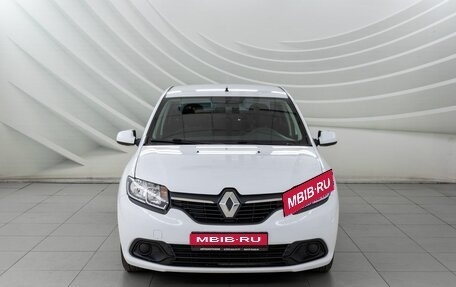 Renault Logan II, 2017 год, 888 000 рублей, 2 фотография