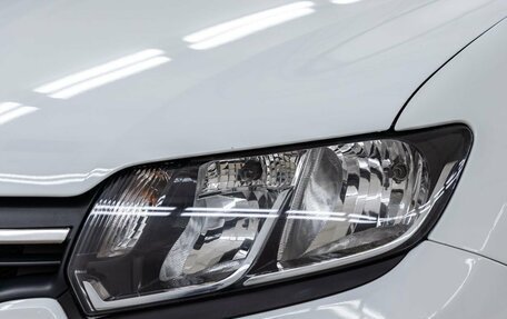 Renault Logan II, 2017 год, 888 000 рублей, 11 фотография