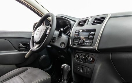 Renault Logan II, 2017 год, 888 000 рублей, 33 фотография