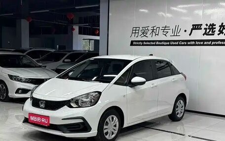 Honda Fit, 2023 год, 1 340 000 рублей, 1 фотография