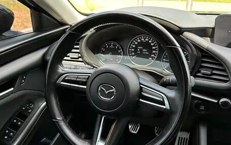 Mazda 3, 2021 год, 1 150 000 рублей, 11 фотография