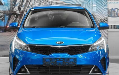 KIA Rio IV, 2021 год, 1 599 000 рублей, 2 фотография