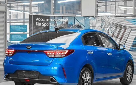 KIA Rio IV, 2021 год, 1 599 000 рублей, 6 фотография