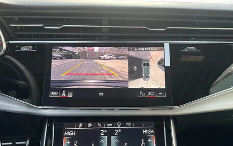 Audi Q7, 2025 год, 11 259 000 рублей, 10 фотография