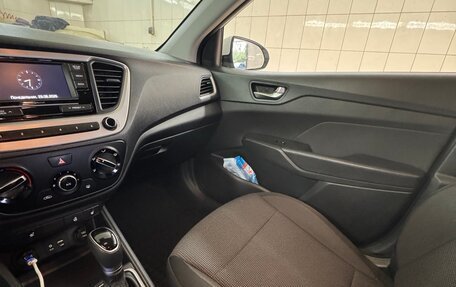 Hyundai Solaris II рестайлинг, 2018 год, 1 120 000 рублей, 9 фотография