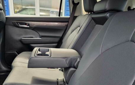 Toyota Highlander, 2026 год, 5 099 000 рублей, 15 фотография