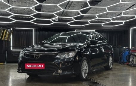 Toyota Camry, 2017 год, 2 050 000 рублей, 2 фотография